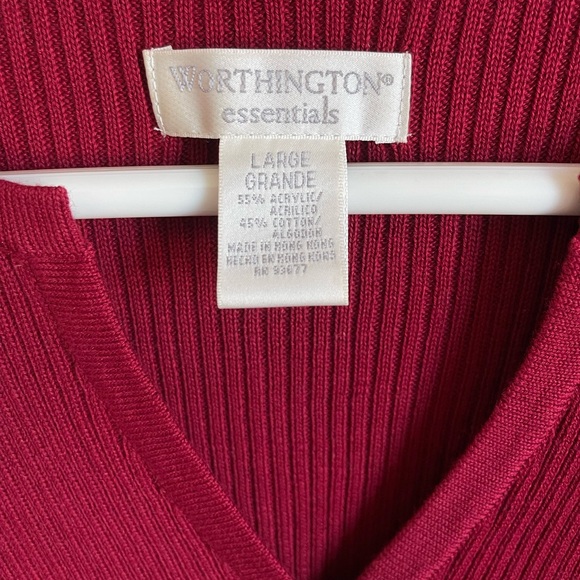 Worthington Essentials large red top - Picture 3 of 3